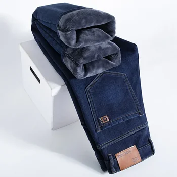 2024 Новые зимние мужские теплые узкие джинсы из утолщенного эластичного флиса, прямые шерстяные джинсы, черные Синие деловые Повседневные модные брюки